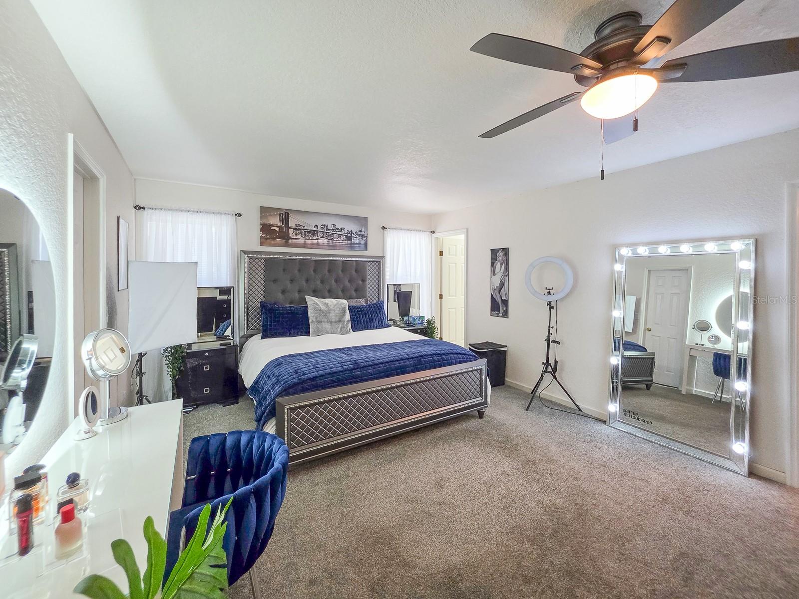 Image 14 of 82 For 121 Palm Way