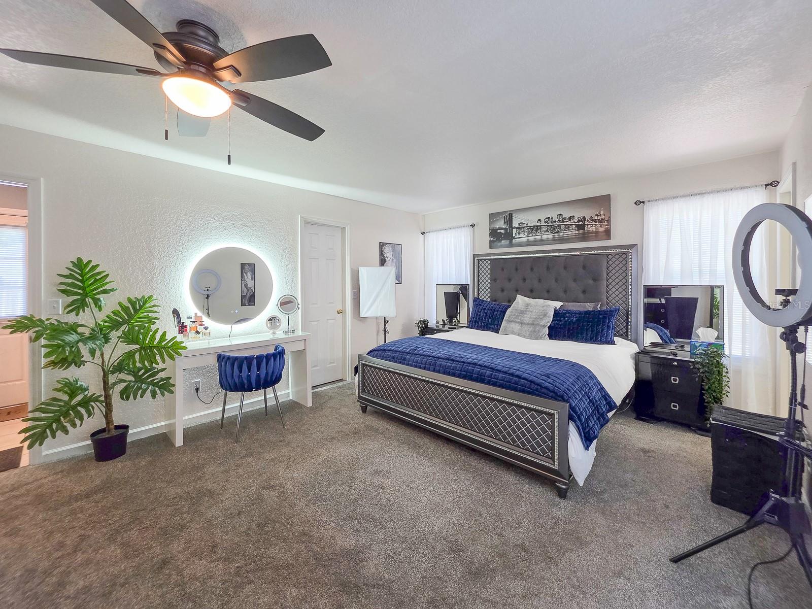 Image 15 of 82 For 121 Palm Way