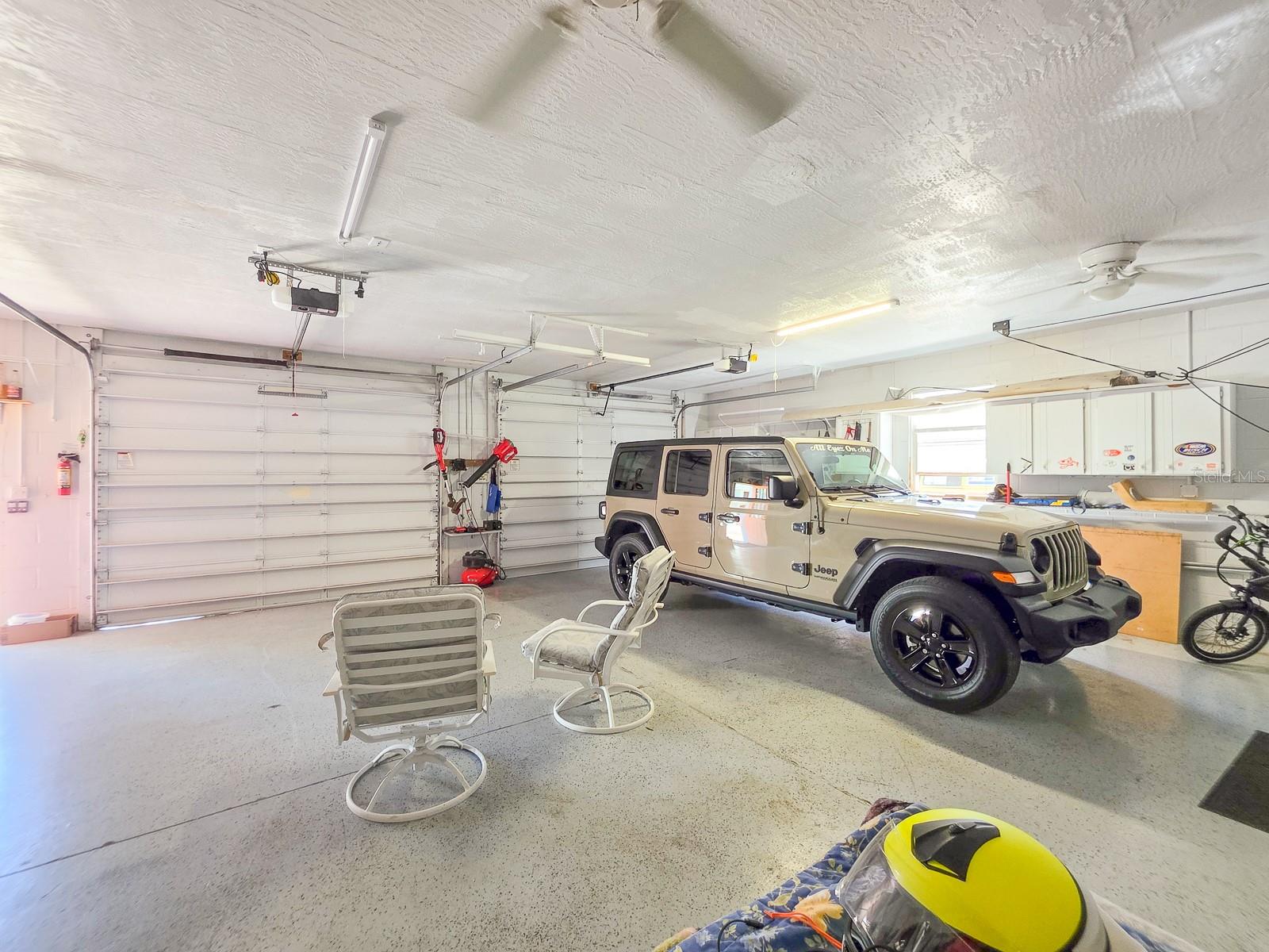 Image 52 of 82 For 121 Palm Way