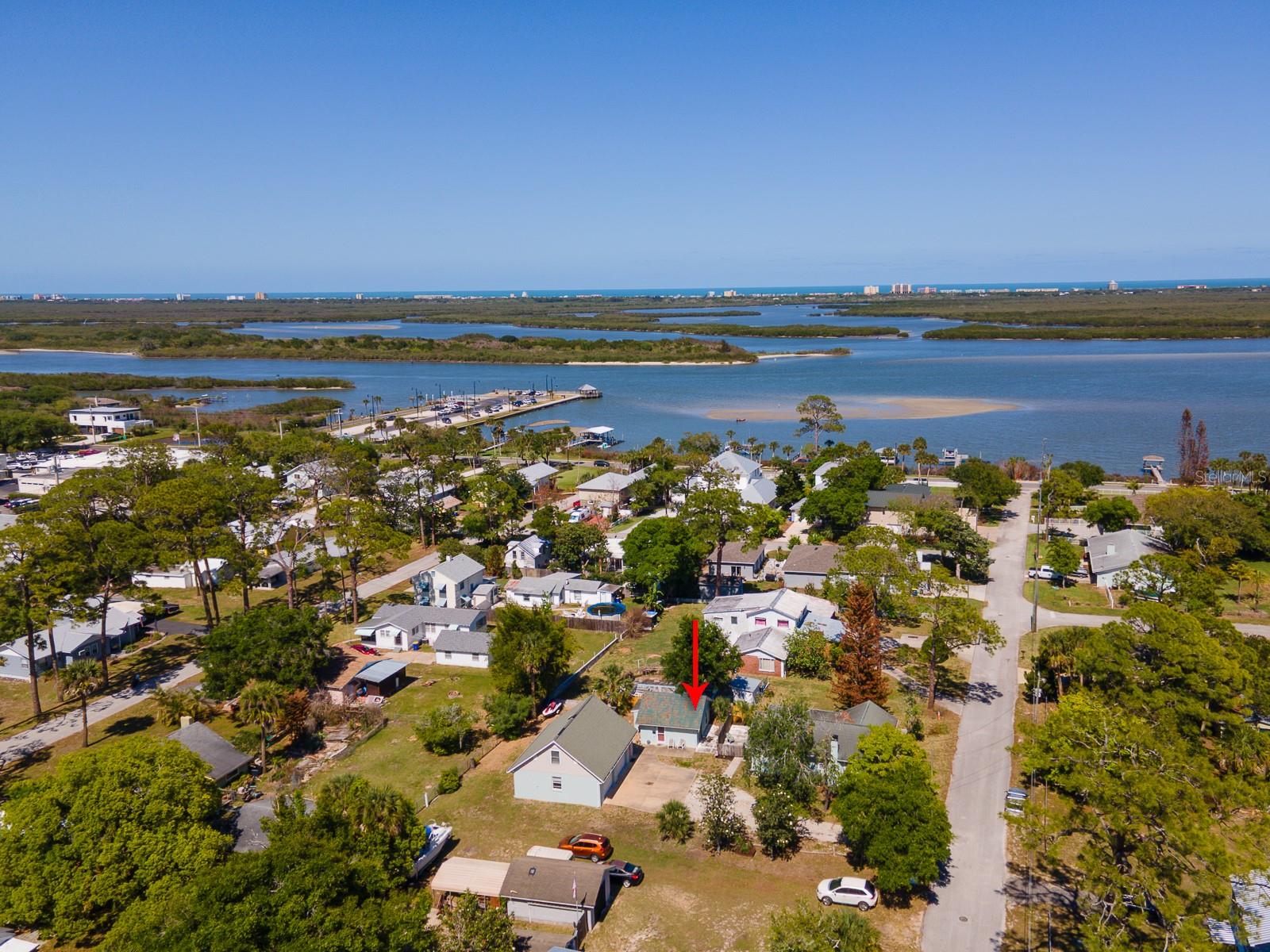 Image 61 of 82 For 121 Palm Way