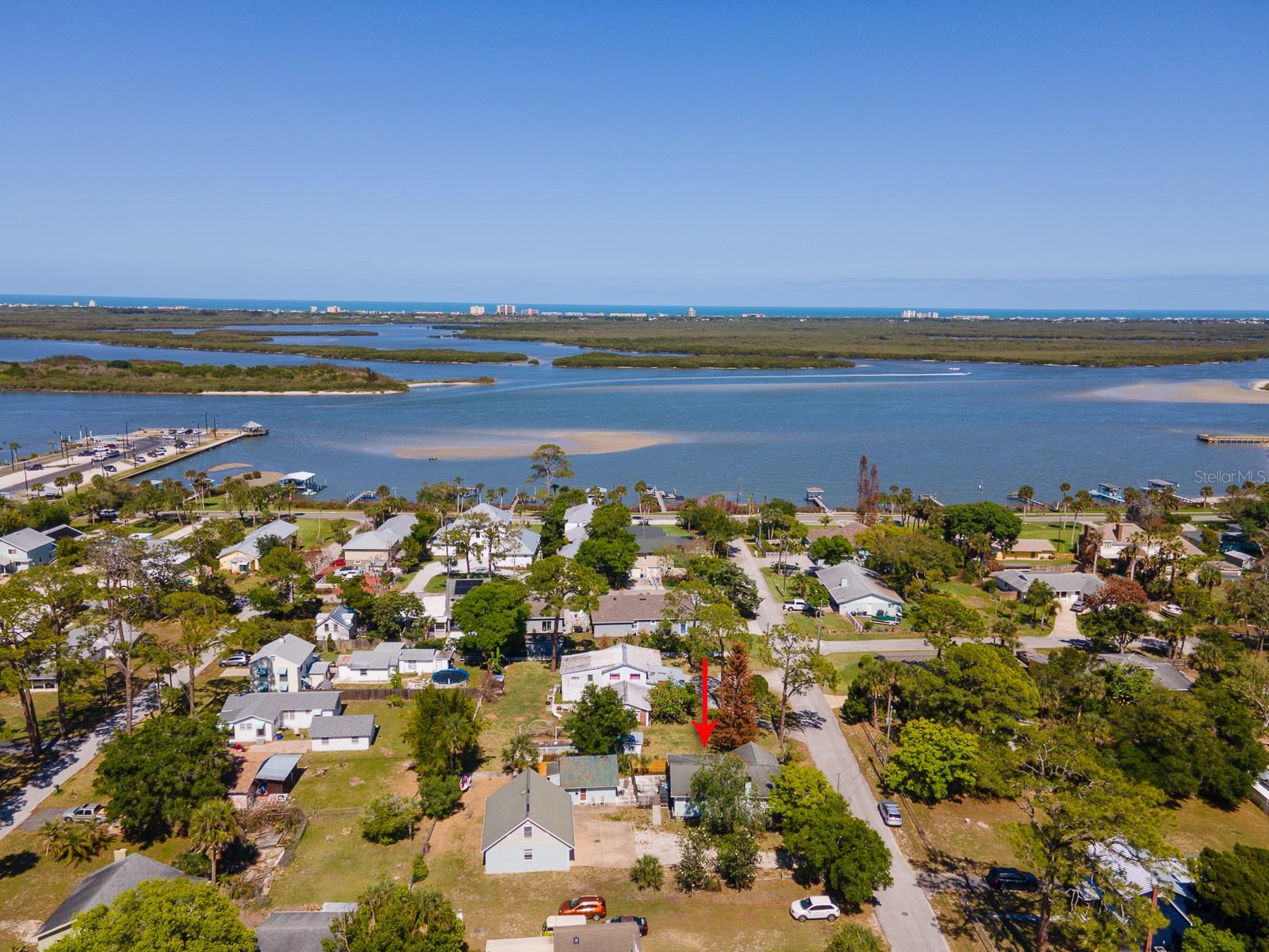 Image 64 of 82 For 121 Palm Way