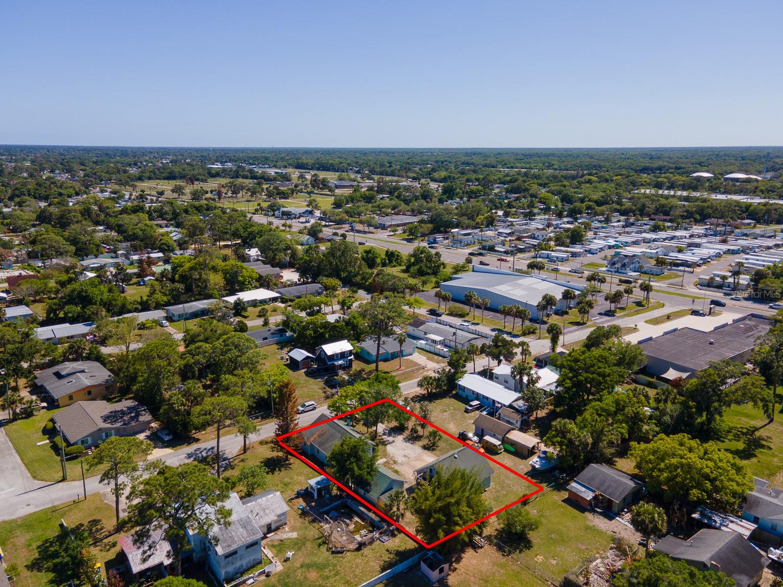 Image 66 of 82 For 121 Palm Way