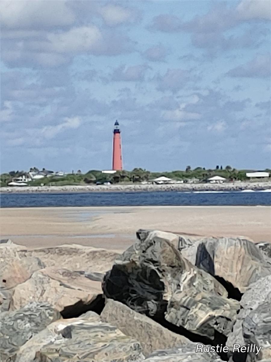 Image 80 of 82 For 121 Palm Way