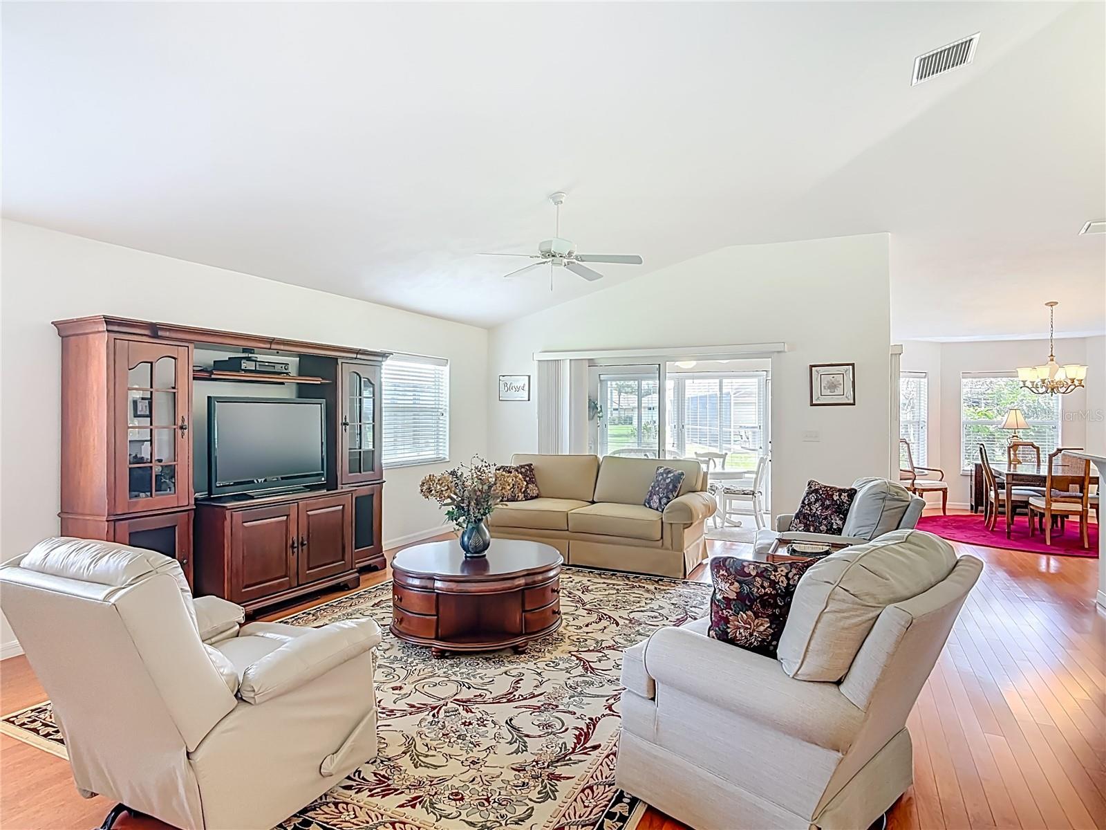 Image 6 of 32 For 1858 Turnbull Lakes Drive