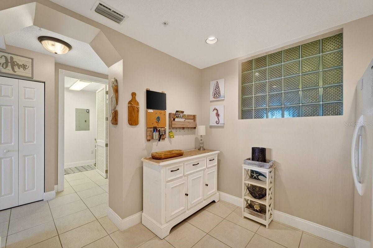 Image 3 of 70 For 4628 Harbour Village Boulevard 2206