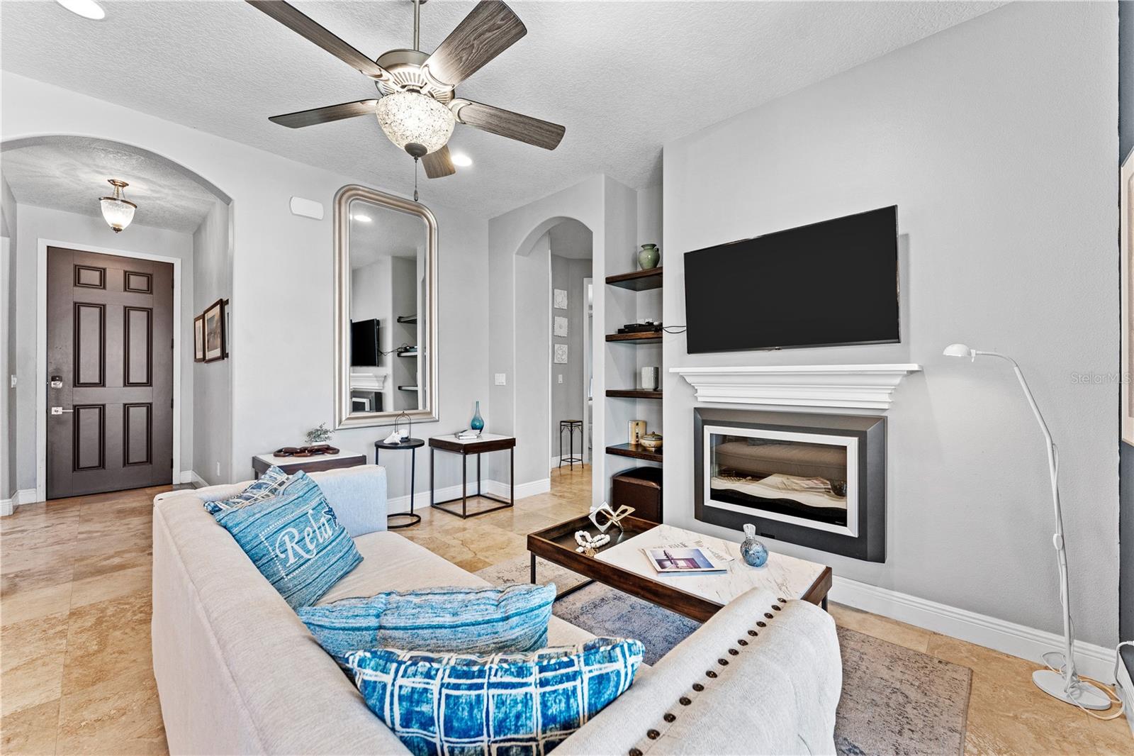 Image 13 of 49 For 827 26th Avenue