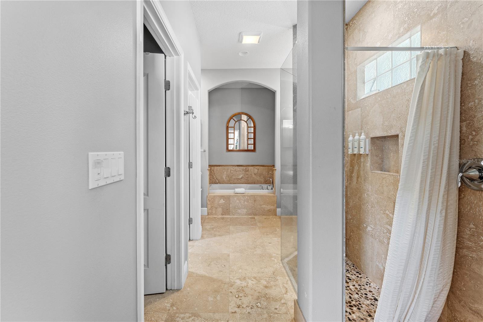 Image 18 of 49 For 827 26th Avenue