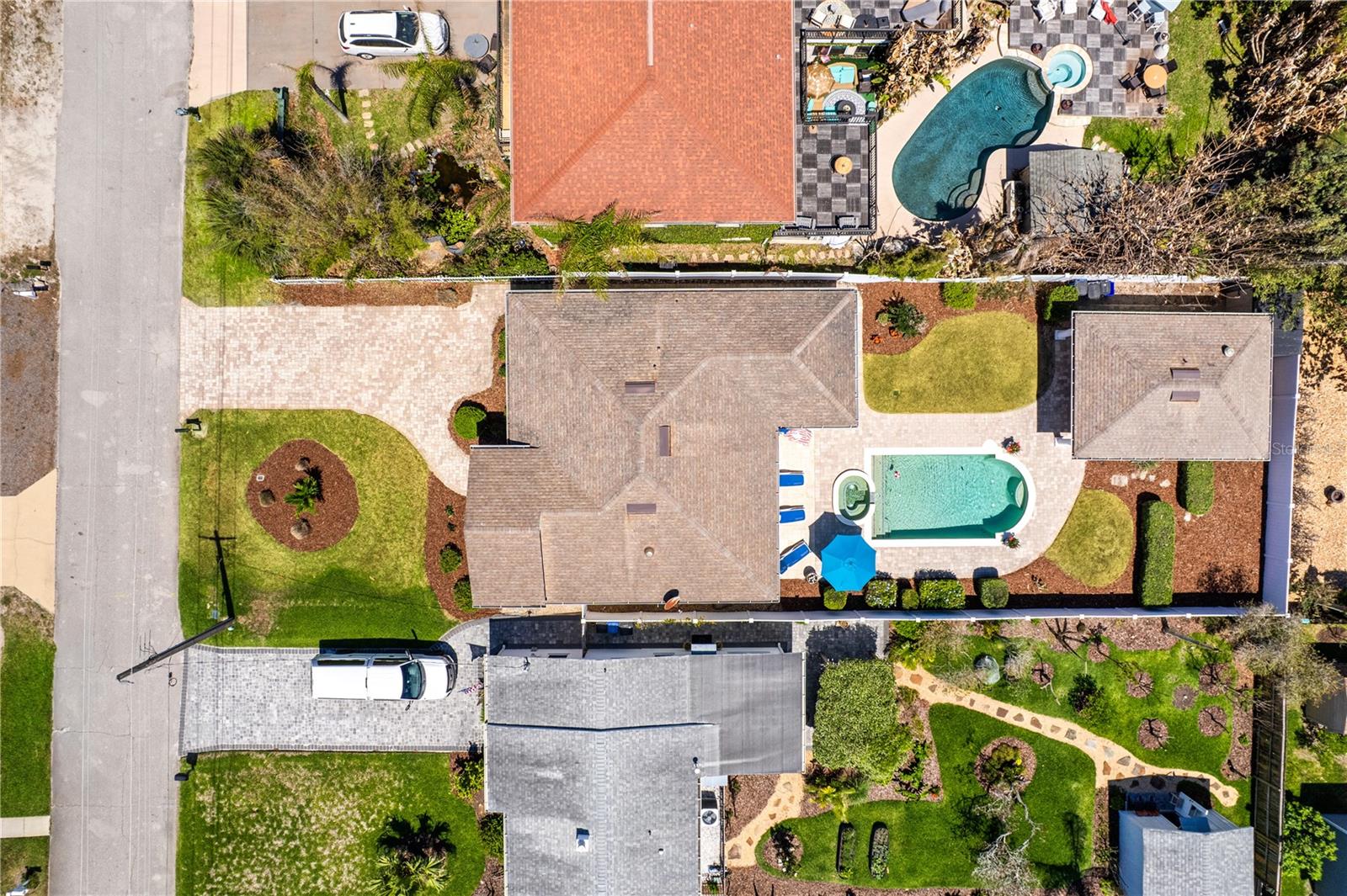 Image 37 of 49 For 827 26th Avenue