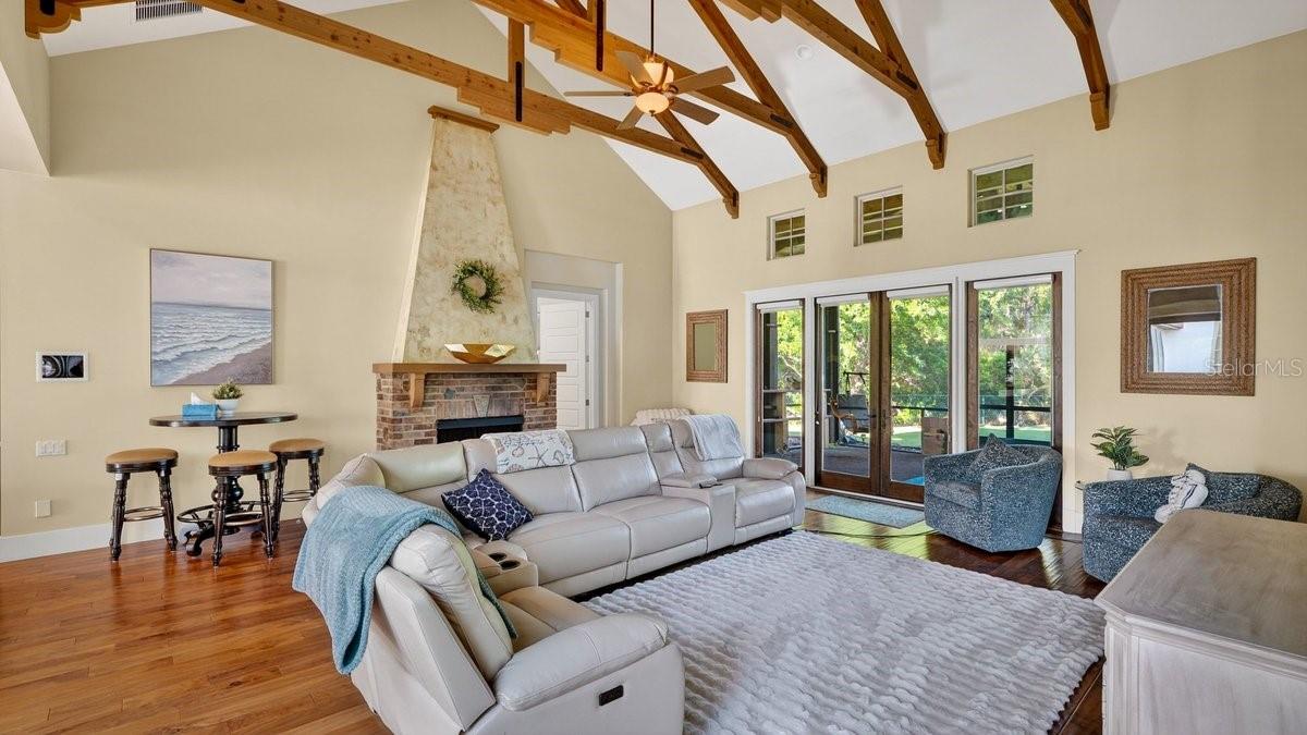 Image 12 of 49 For 3 Ashford Lakes Drive