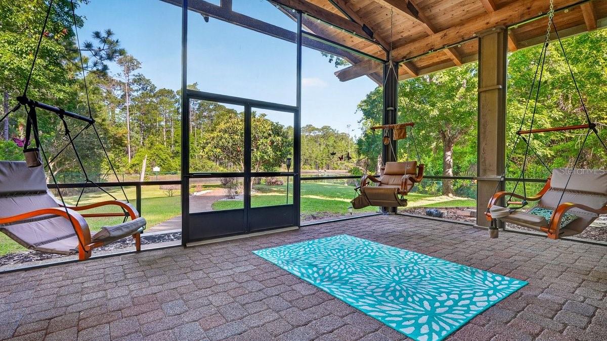 Image 41 of 49 For 3 Ashford Lakes Drive