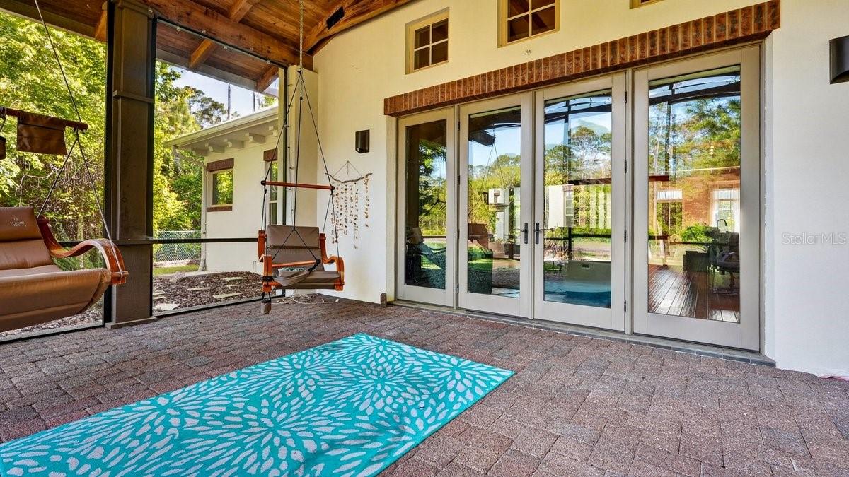 Image 42 of 49 For 3 Ashford Lakes Drive