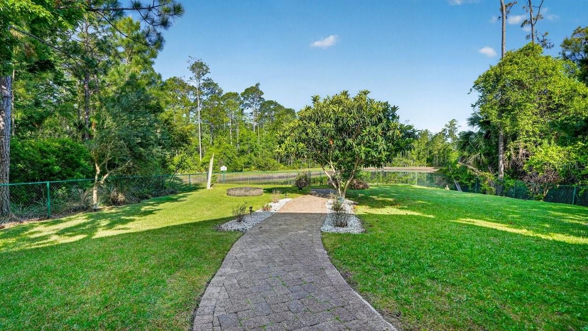 Image 44 of 49 For 3 Ashford Lakes Drive