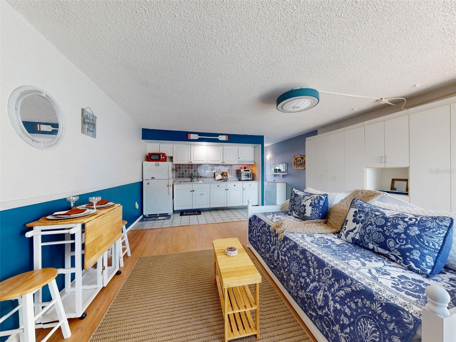 Image 16 of 37 For 3700 Atlantic Avenue 103