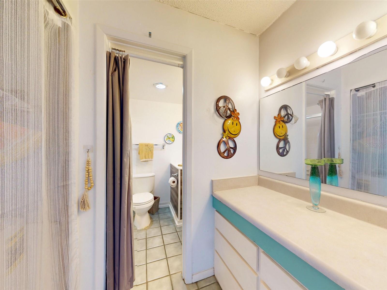 Image 21 of 37 For 3700 Atlantic Avenue 103