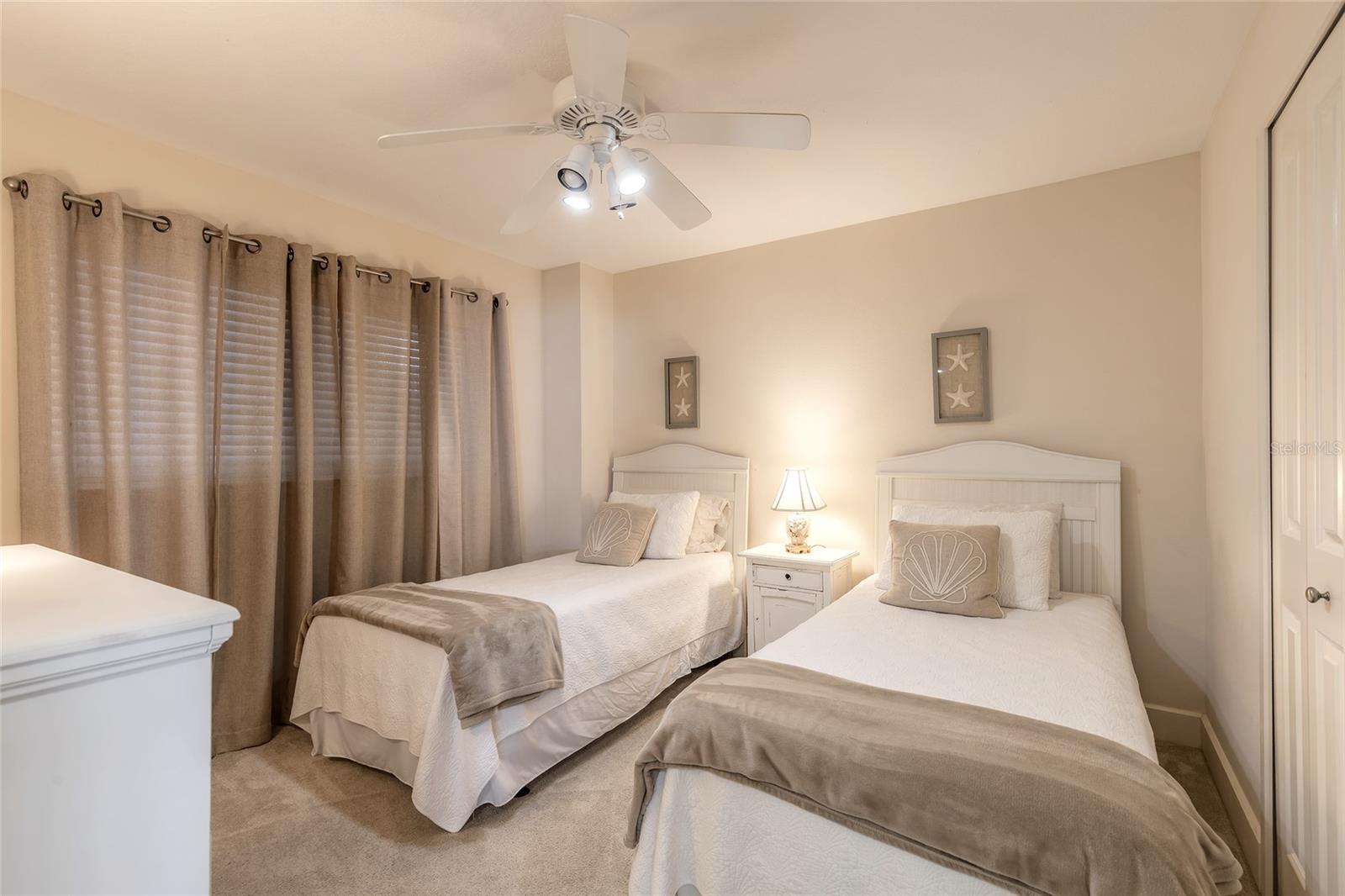 Image 23 of 37 For 5207 Atlantic Avenue 1123