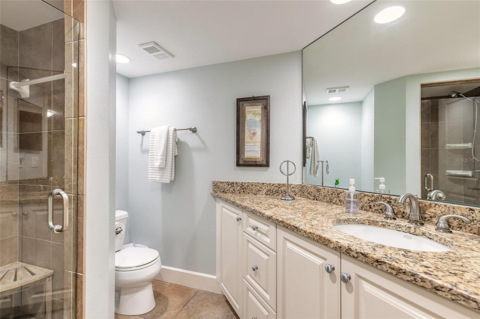 Image 25 of 37 For 5207 Atlantic Avenue 1123