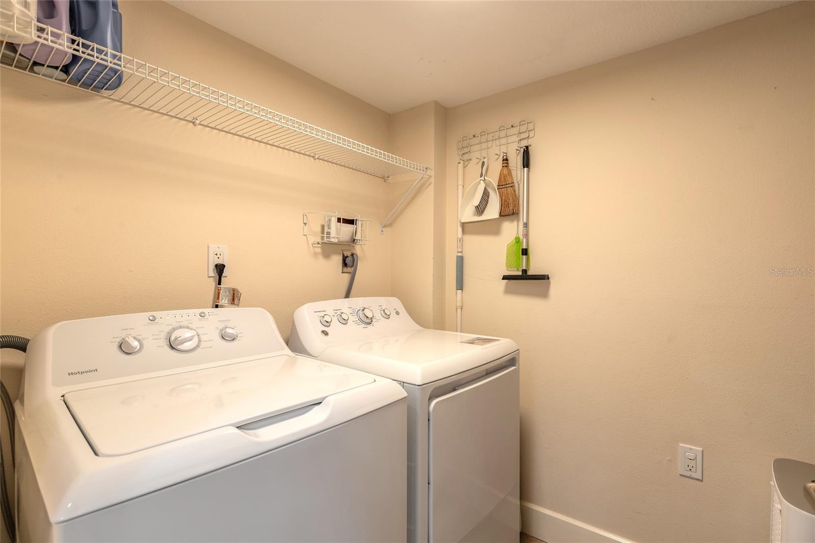 Image 29 of 37 For 5207 Atlantic Avenue 1123