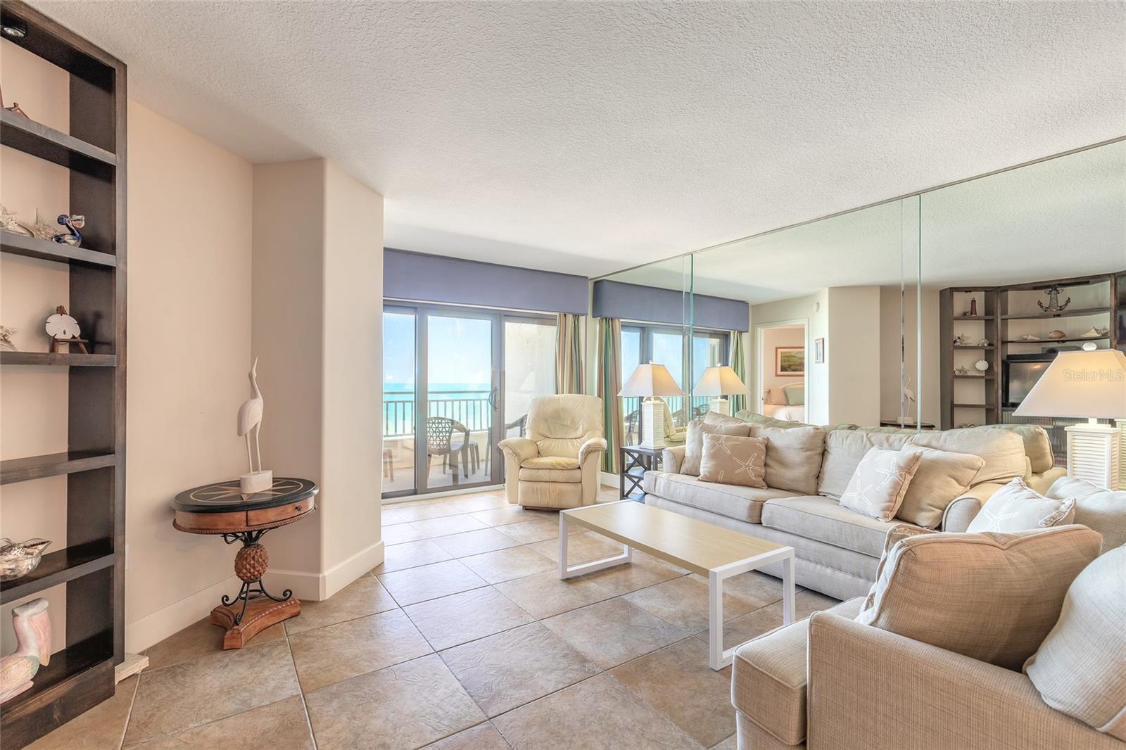 Image 7 of 37 For 5207 Atlantic Avenue 1123