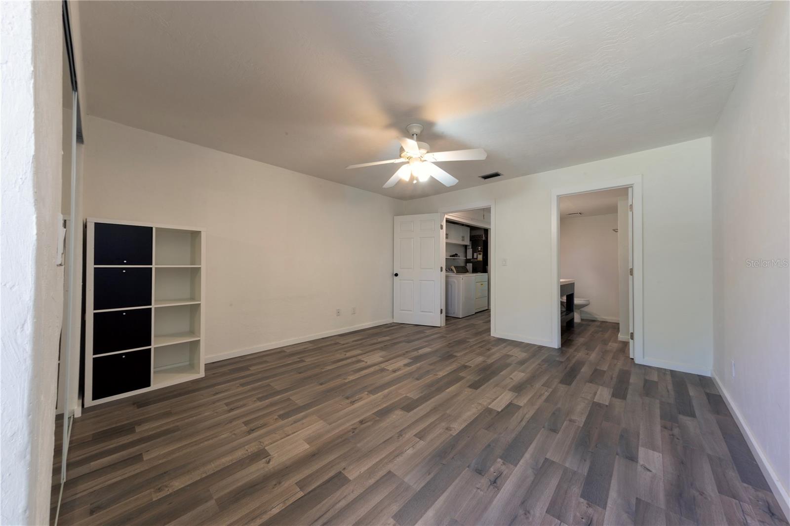 Image 12 of 18 For 603 Glendevon Drive