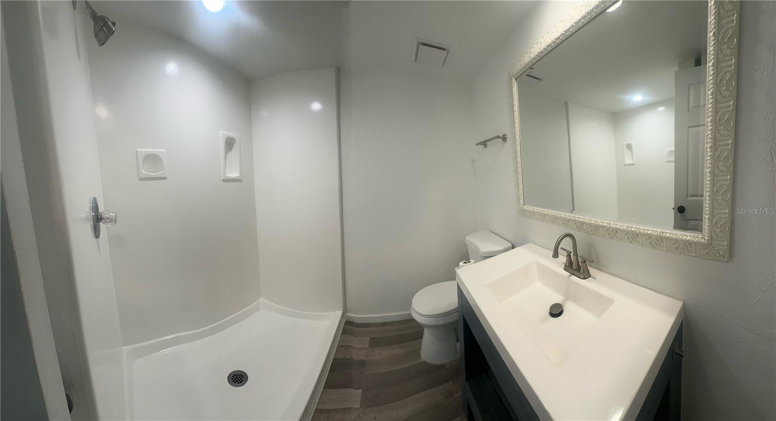 Image 15 of 18 For 603 Glendevon Drive