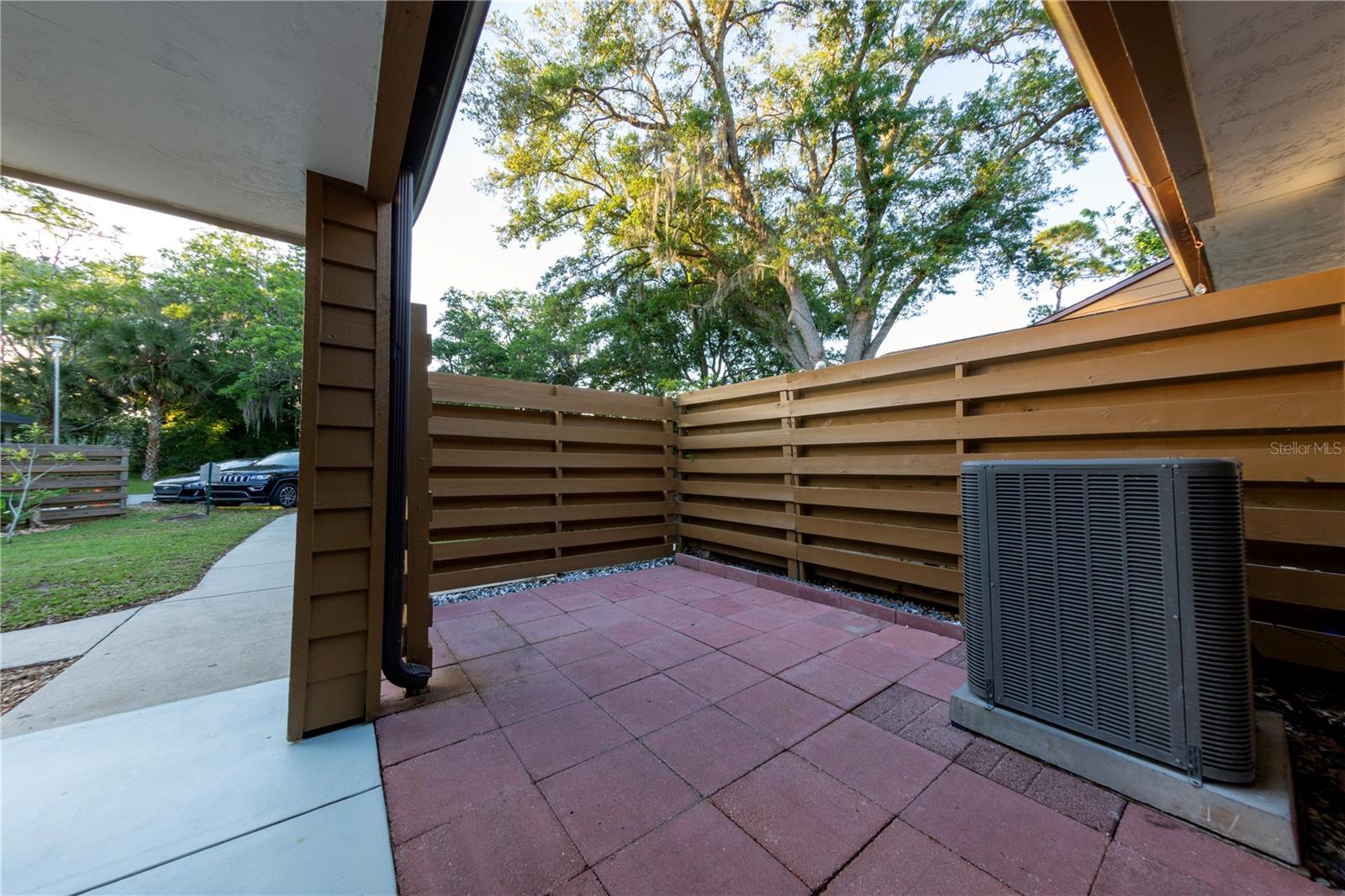 Image 6 of 18 For 603 Glendevon Drive