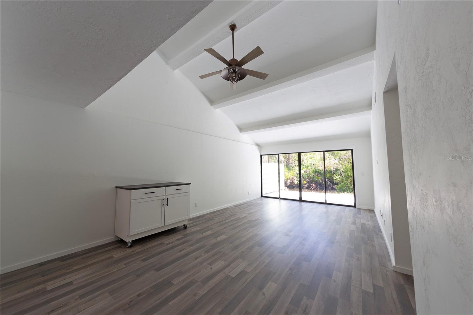 Image 9 of 18 For 603 Glendevon Drive