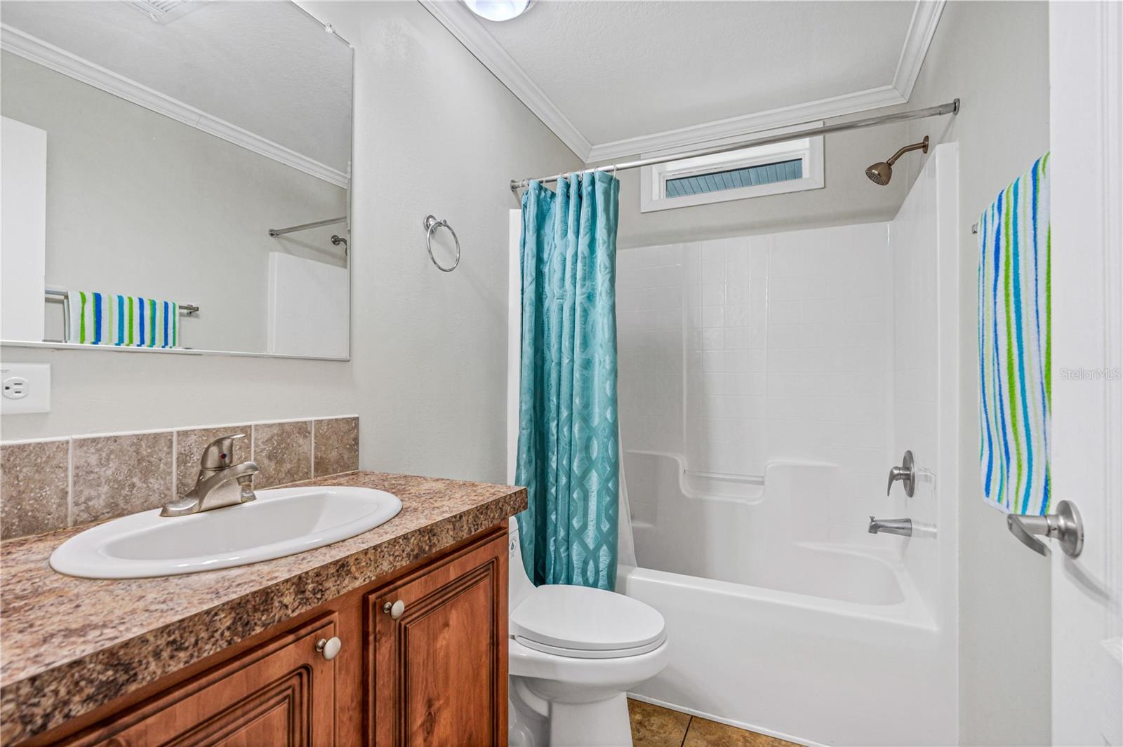 Image 23 of 39 For 106 Ash Street