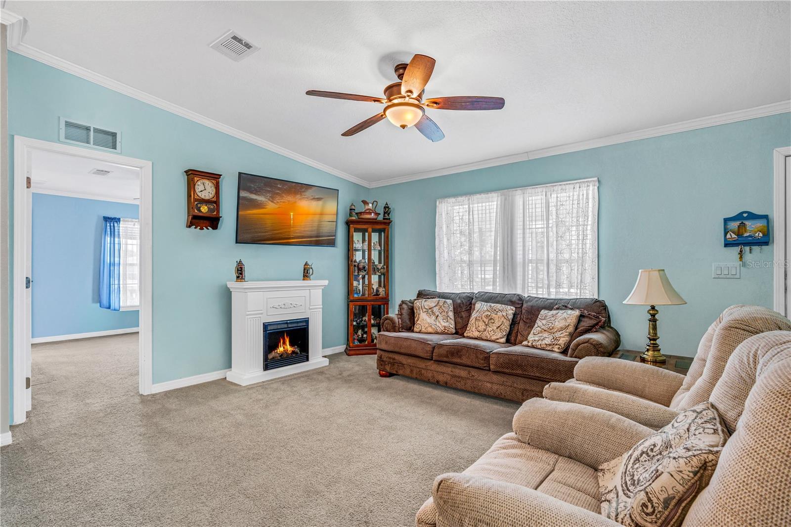 Image 9 of 39 For 106 Ash Street