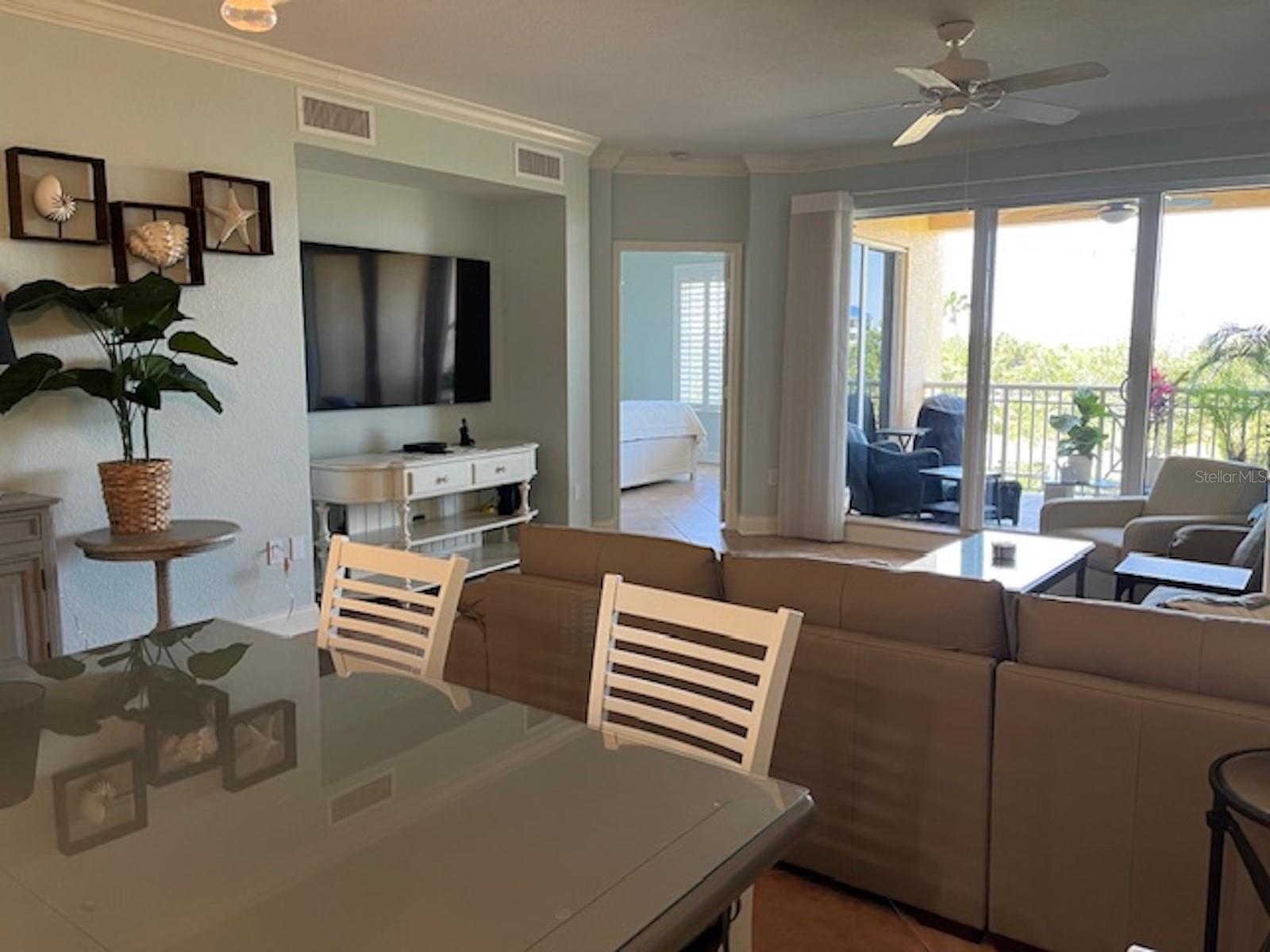 Image 11 of 32 For 265 Minorca Beach Way  304