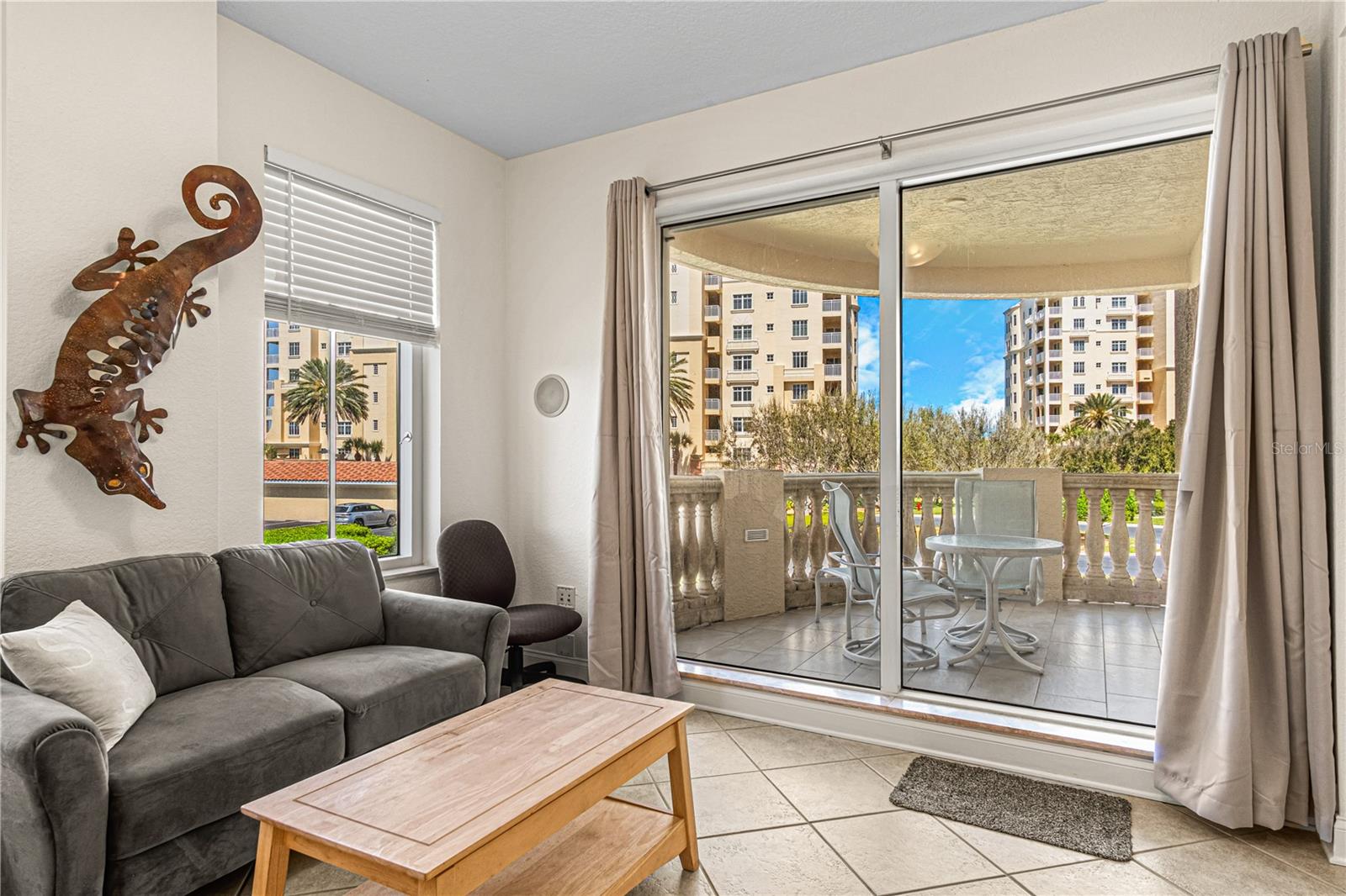 Image 16 of 52 For 263 Minorca Beach Way 206