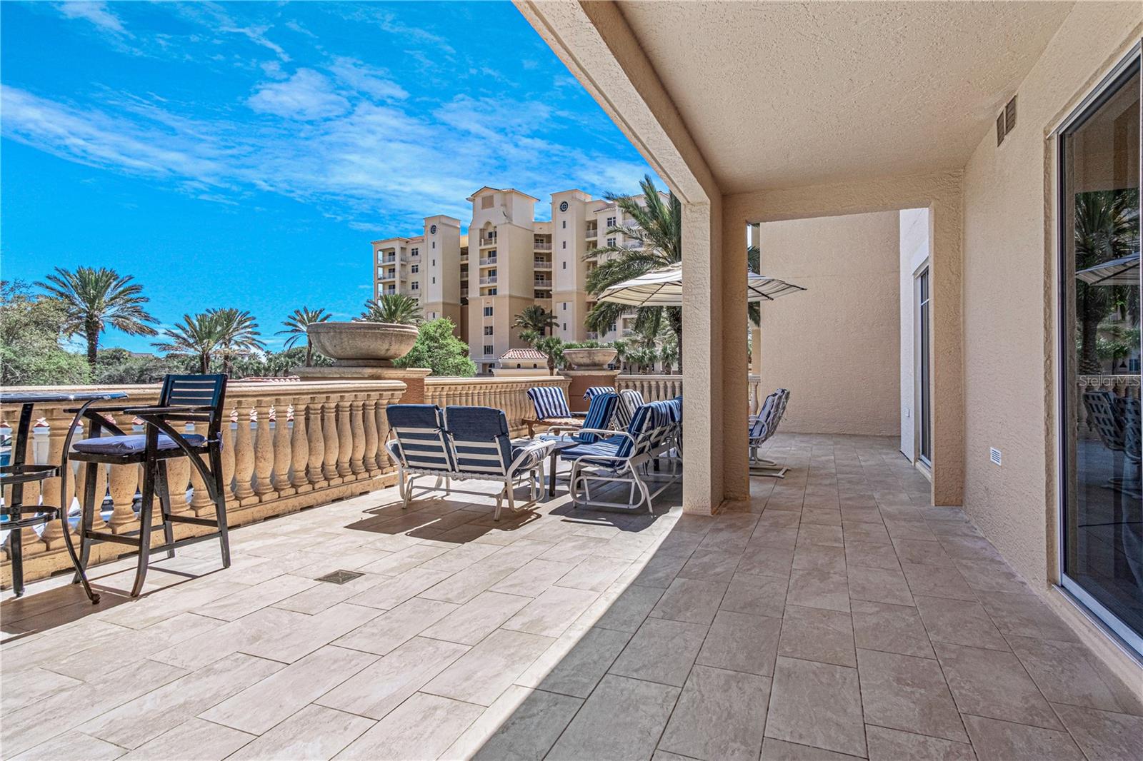 Image 30 of 52 For 263 Minorca Beach Way 206