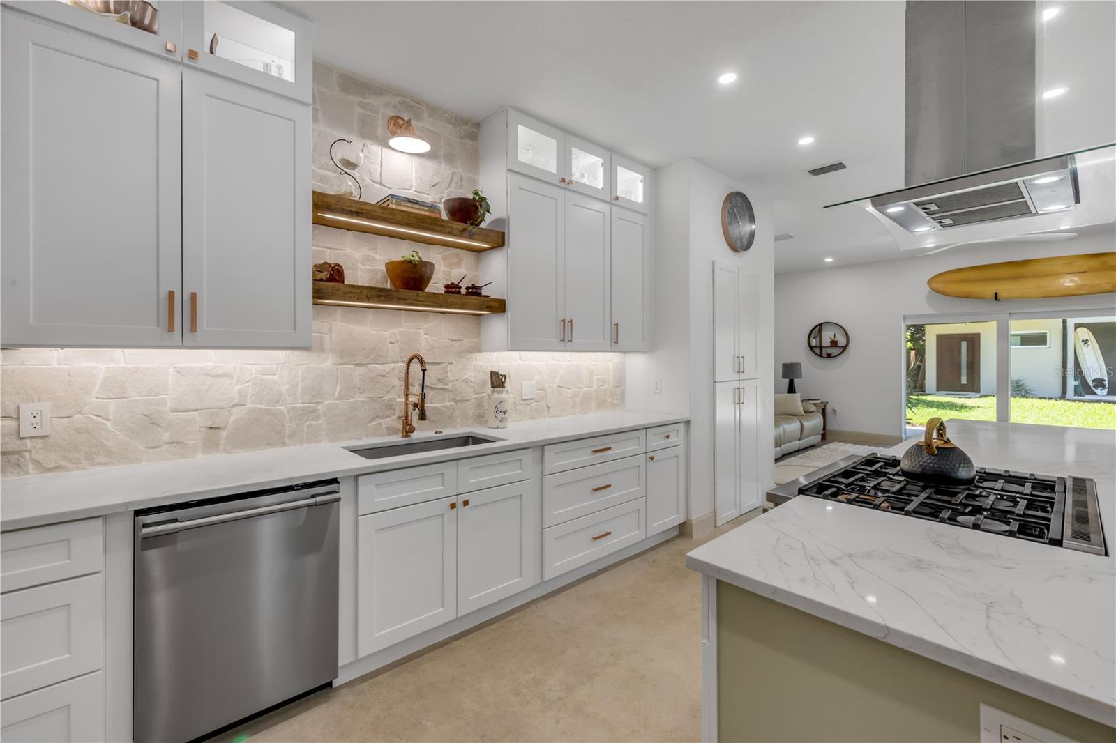 Image 35 of 97 For 3211 Saxon Drive