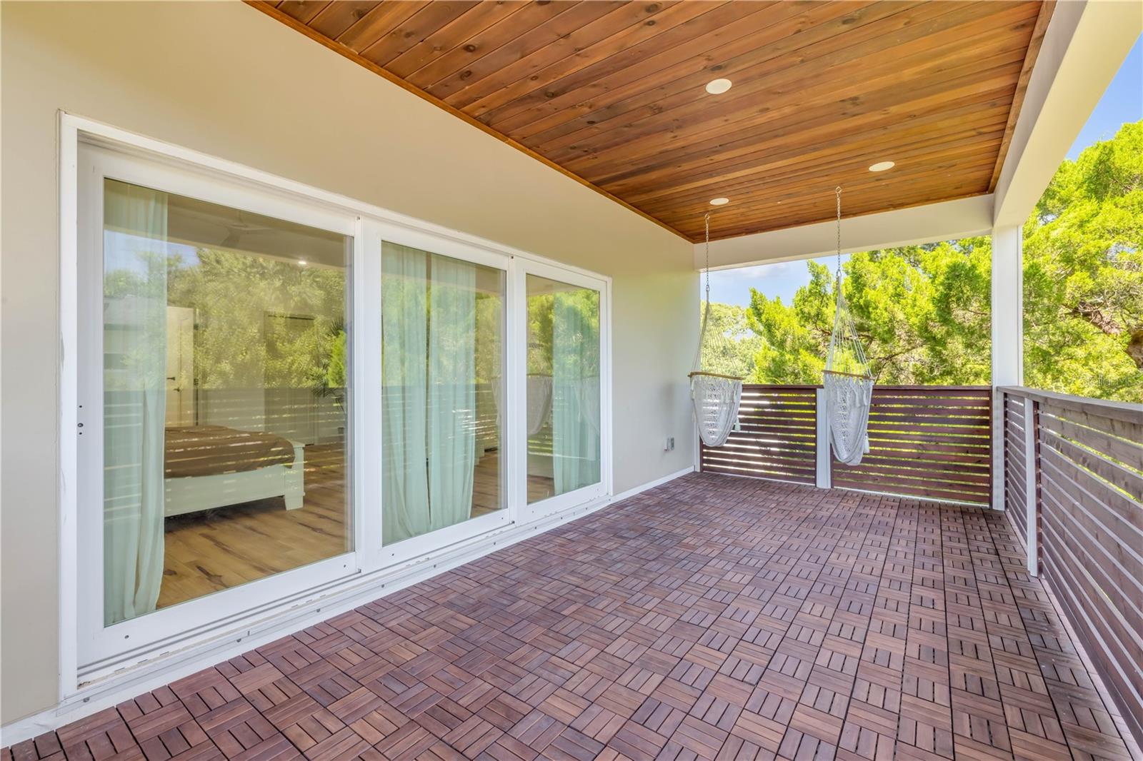 Image 46 of 97 For 3211 Saxon Drive