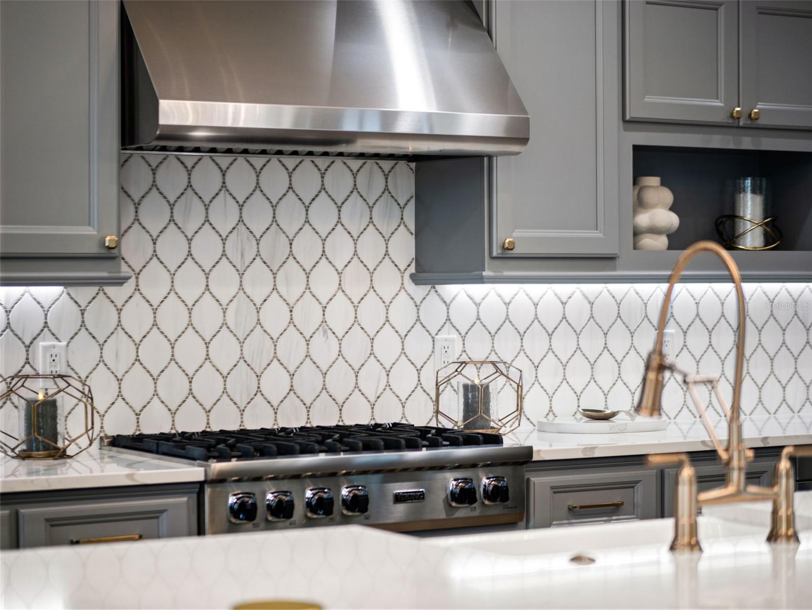 Image 18 of 71 For 1214 Commodore Drive