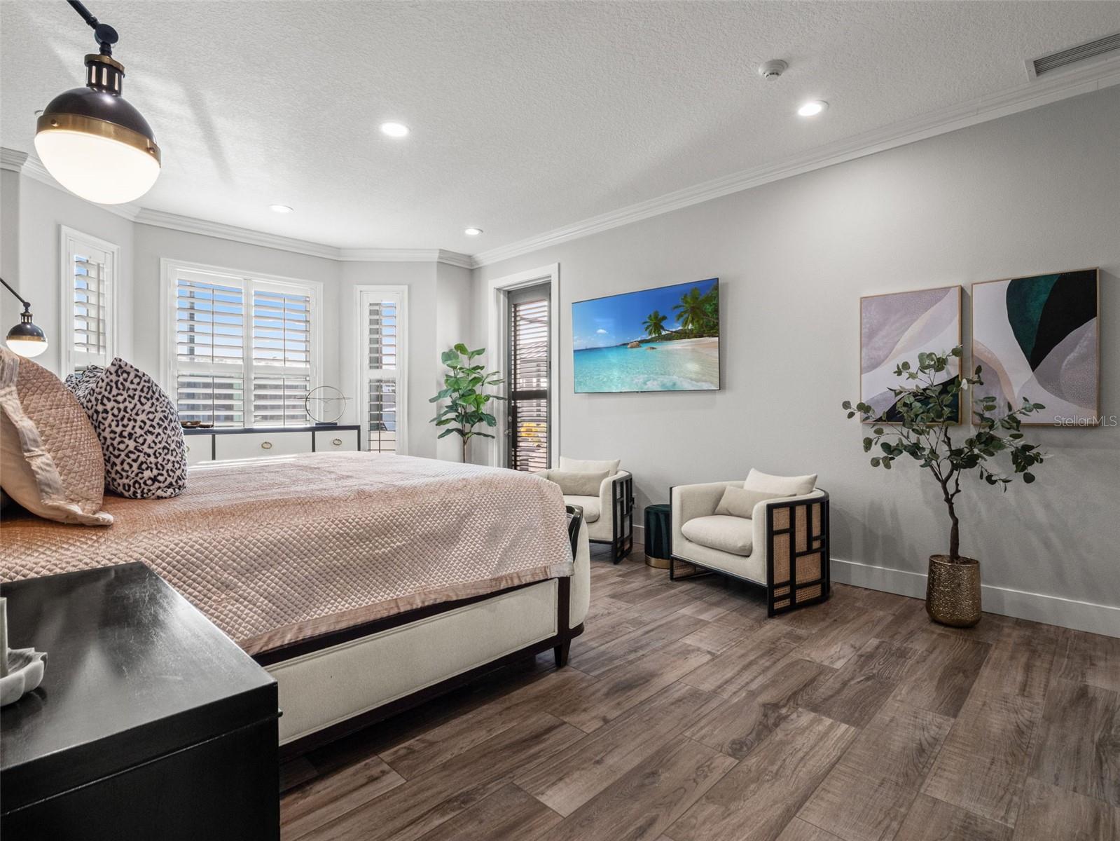 Image 21 of 71 For 1214 Commodore Drive