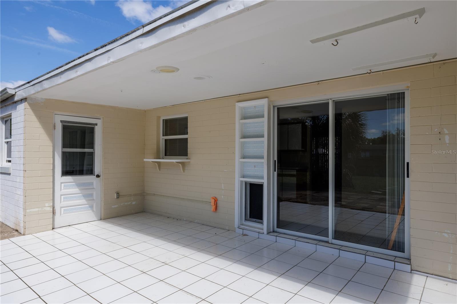 Image 24 of 25 For 718 Jane Avenue