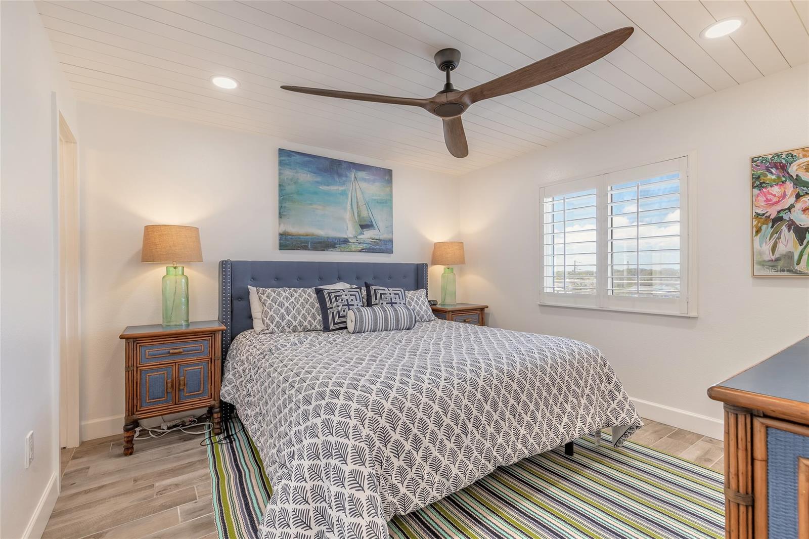 Image 12 of 44 For 2401 Atlantic Avenue A402