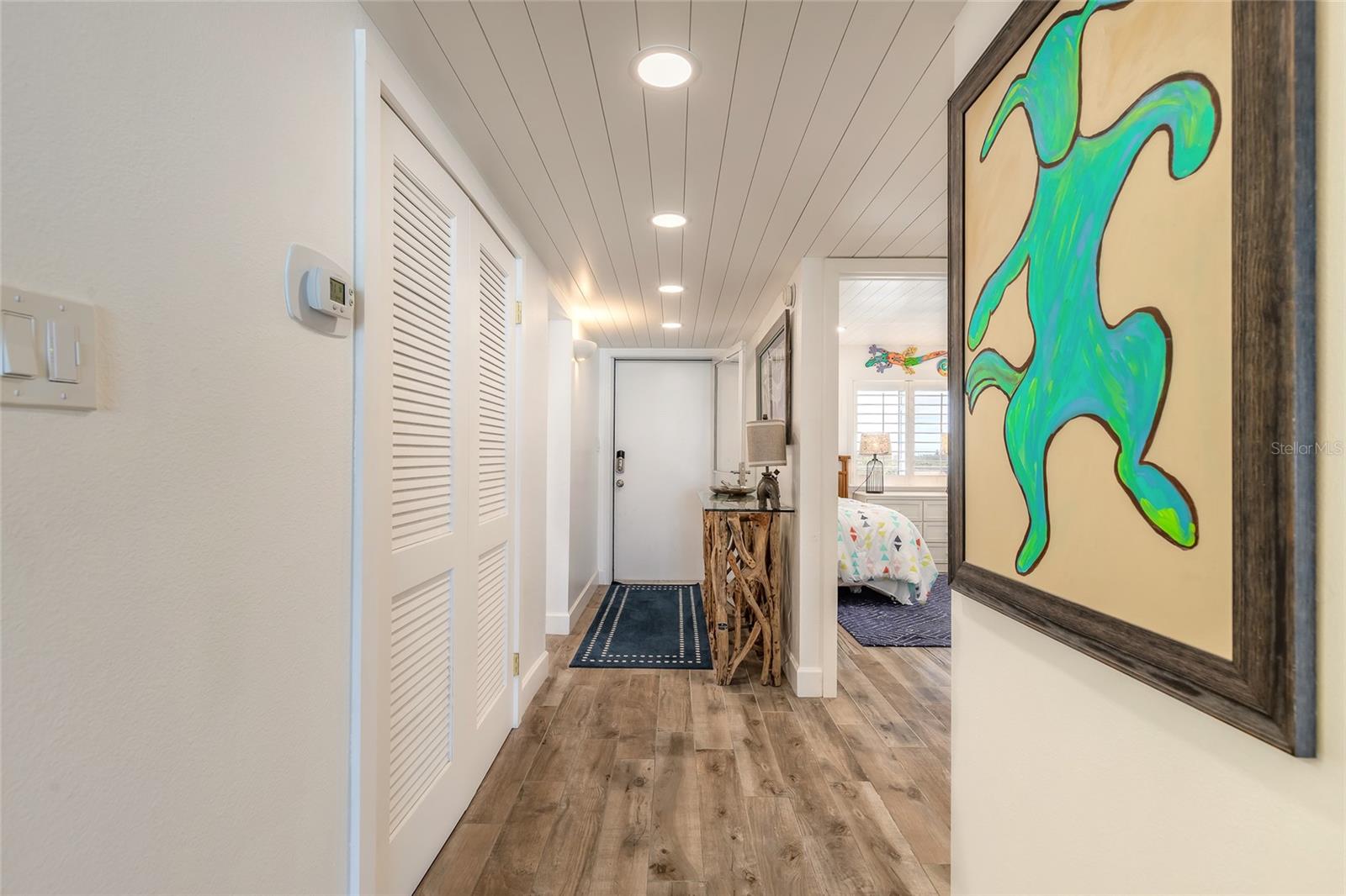 Image 15 of 44 For 2401 Atlantic Avenue A402