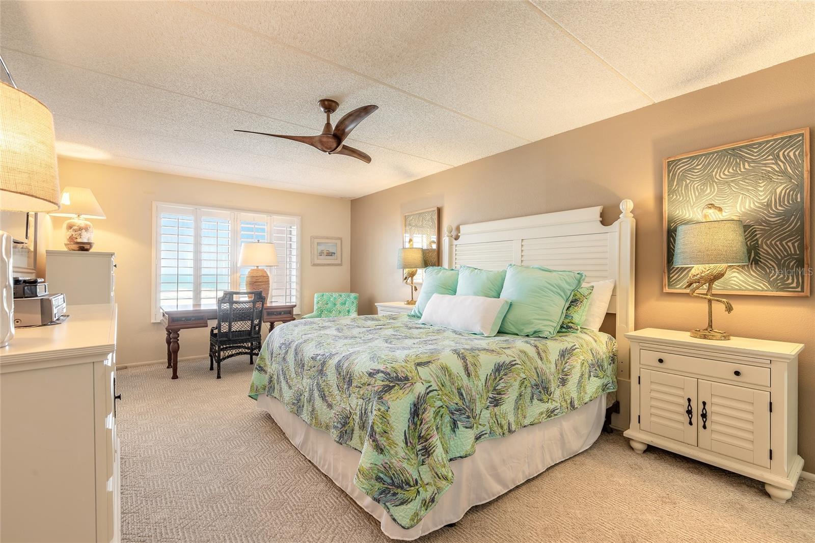 Image 16 of 44 For 2401 Atlantic Avenue A402