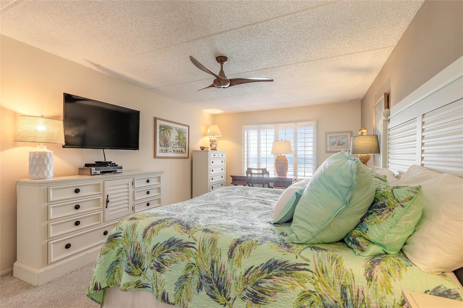 Image 17 of 44 For 2401 Atlantic Avenue A402