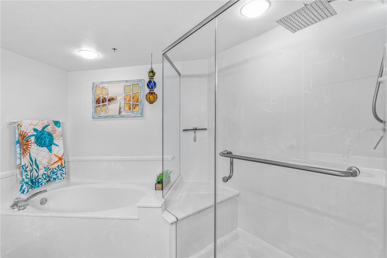 Image 21 of 59 For 2967 Atlantic Avenue 903