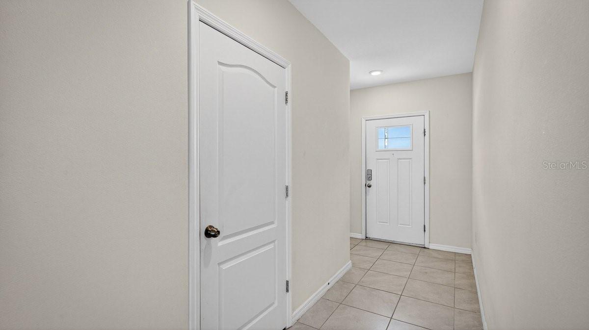 Image 13 of 65 For 28 Bella Lago Circle