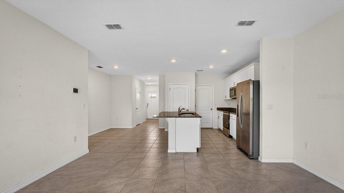 Image 15 of 65 For 28 Bella Lago Circle