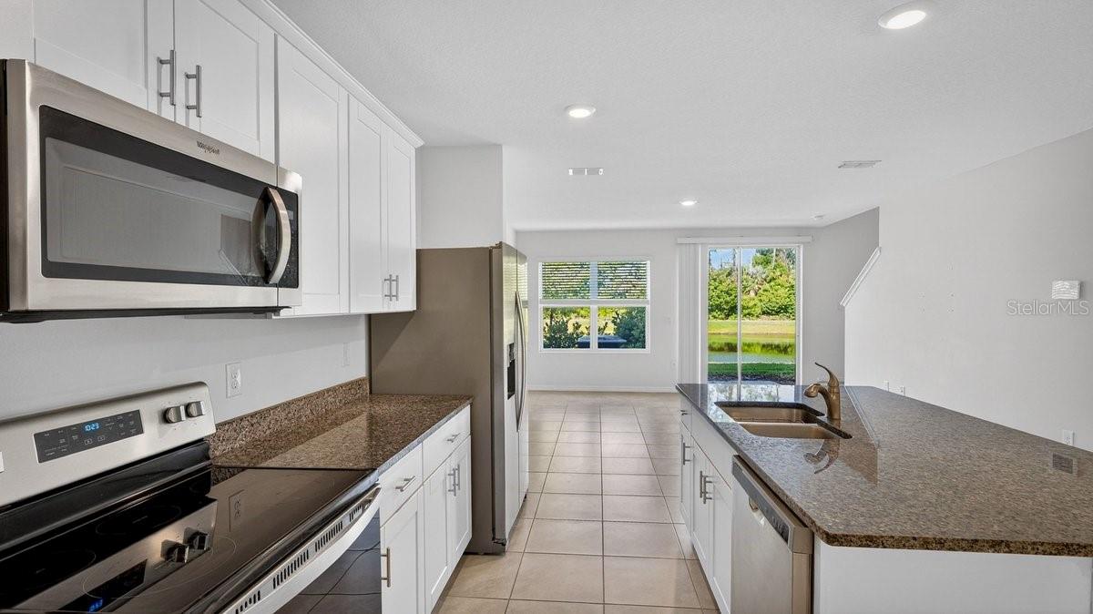 Image 17 of 65 For 28 Bella Lago Circle