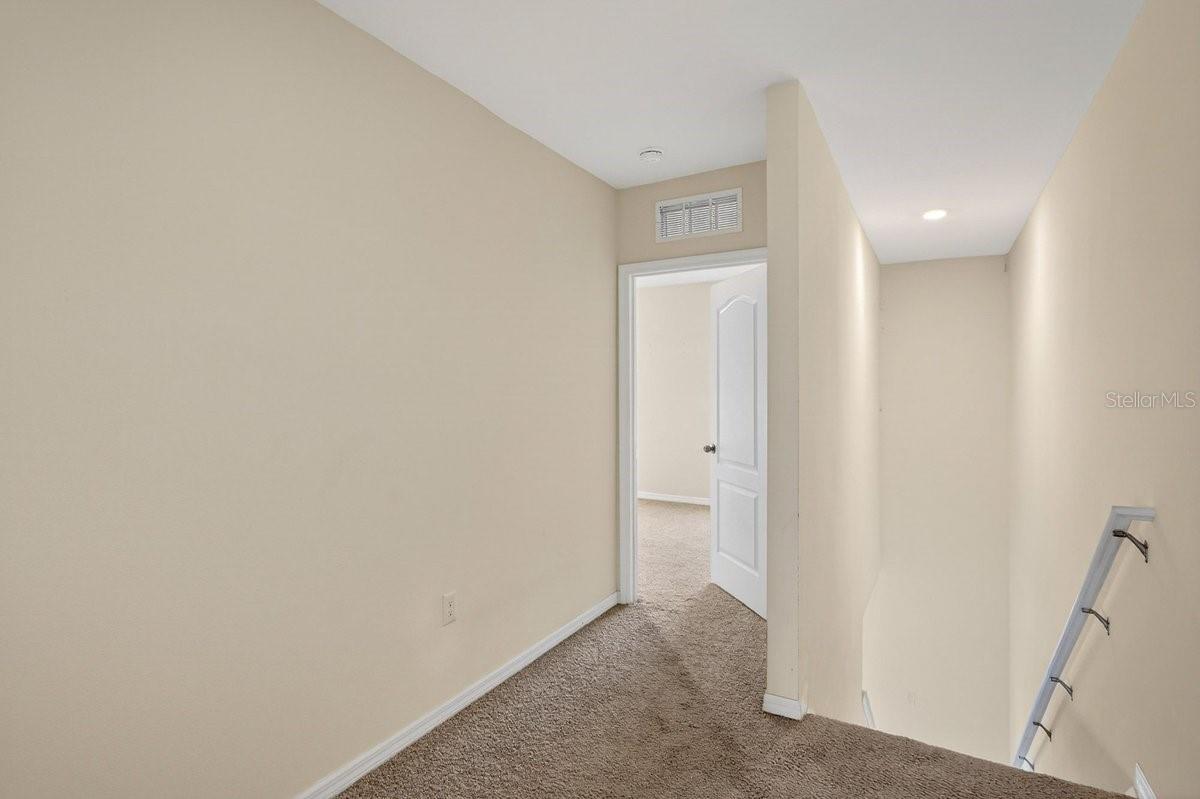 Image 22 of 65 For 28 Bella Lago Circle