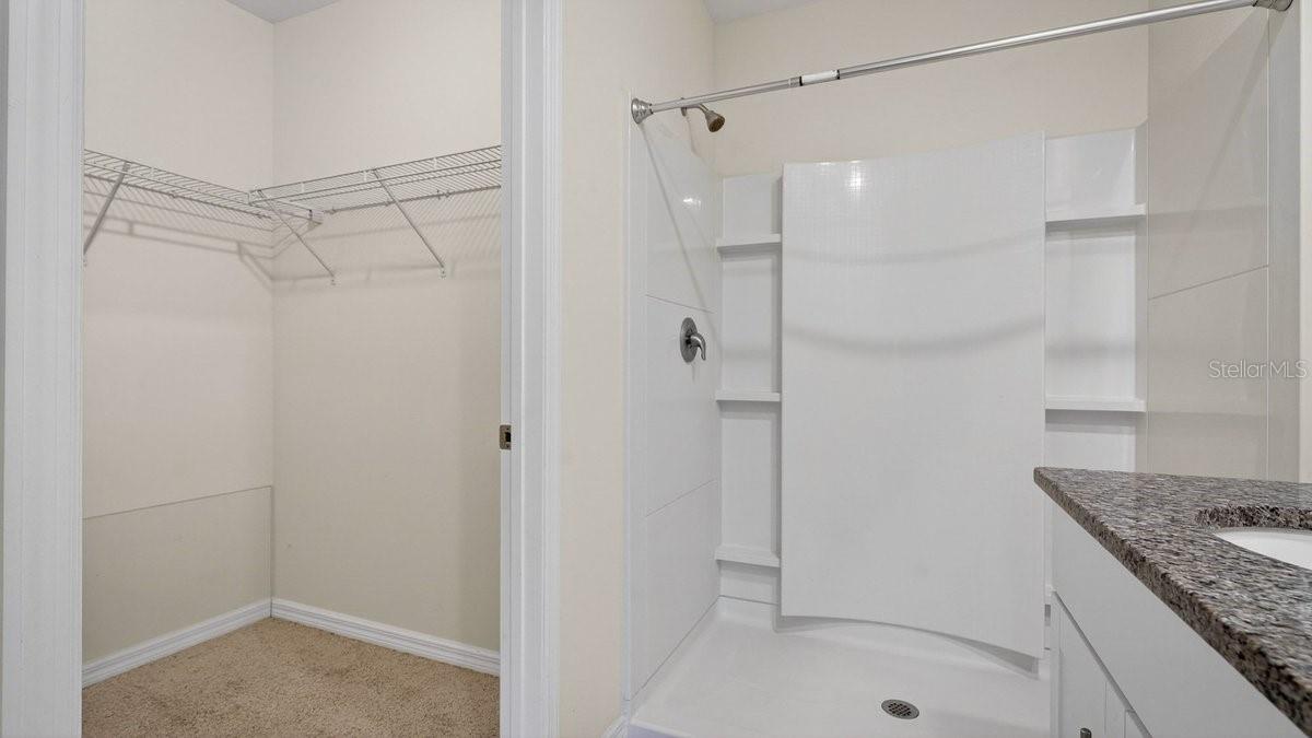 Image 26 of 65 For 28 Bella Lago Circle