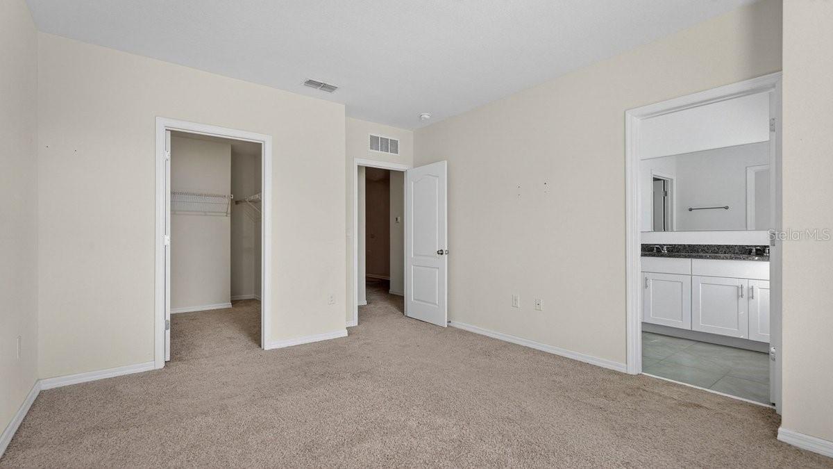 Image 30 of 65 For 28 Bella Lago Circle