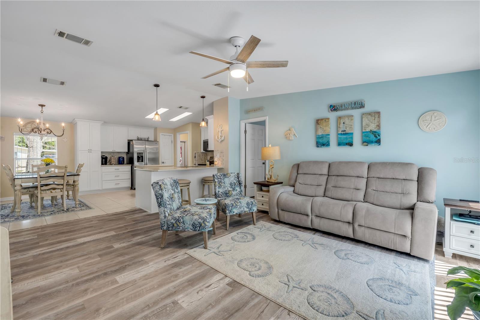 Image 12 of 48 For 317 Water Landing Drive