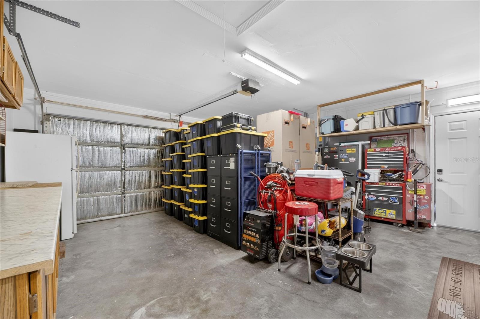 Image 28 of 81 For 926 Hillgrove Lane