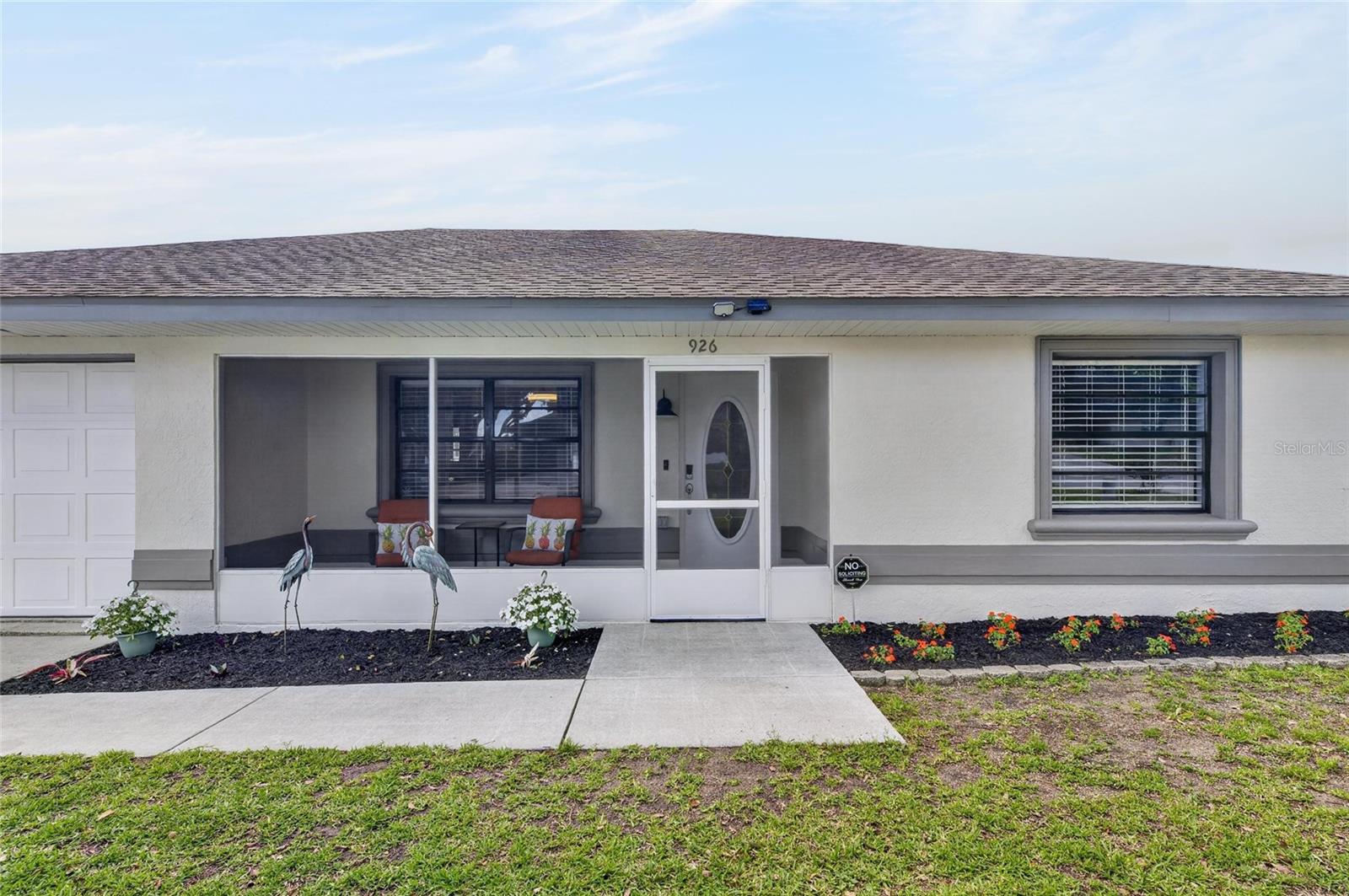 Image 3 of 81 For 926 Hillgrove Lane